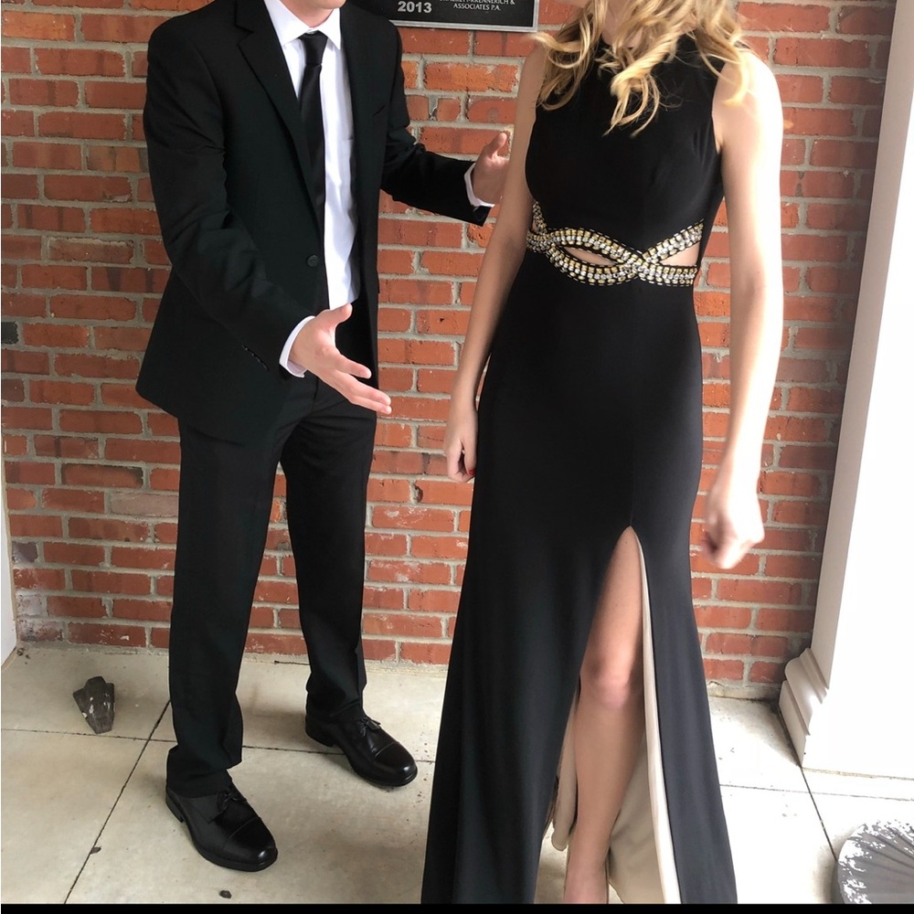 Black formal dress with cutouts - Picture 6 of 6